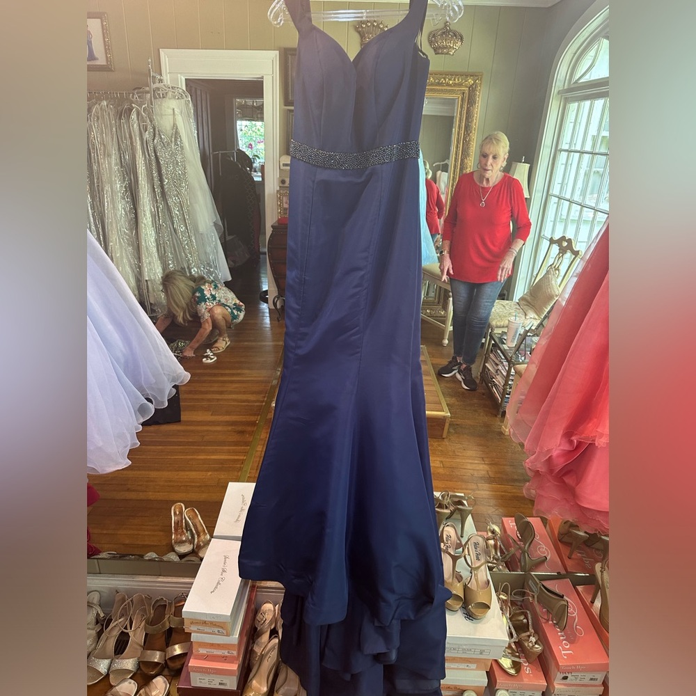 Navy Sherri Hill Size 6 W/ Beaded Belt Dress
